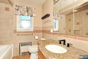 16 Maple Ave, South Hackensack Township, NJ 07606 - Photo 9