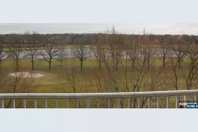2403 Windsor Park Court 403 #403, Englewood, NJ 07631 - Photo 25