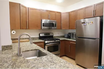 2403 Windsor Park Court 403 #403, Englewood, NJ 07631 - Photo 7