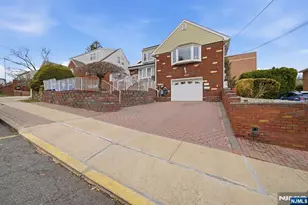 55 15th St, Hawthorne, NJ 07506 - Photo 3