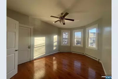 51 Wilson Avenue 2L #2L, Kearny, NJ 07032 - Photo 3