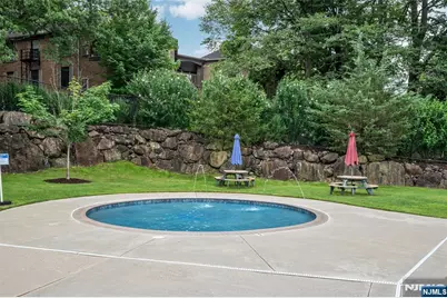 181 Long Hill Road 8-12 #8-12, Little Falls Township, NJ 07424 - Photo 9