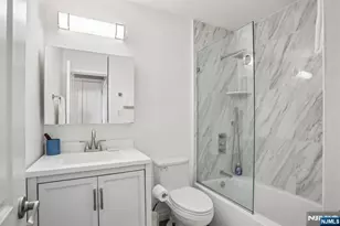 1530 Palisade Ave 8M, Fort Lee, NJ 07024 - Photo 15