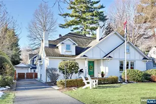 340 Fairway Rd, Ridgewood, NJ 07450 - Photo 1