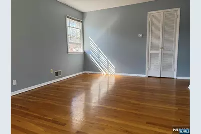 39 Franklin 2 #2, Tenafly, NJ 07670 - Photo 15