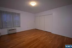 1565 Center Ave 2F, Fort Lee, NJ 07024 - Photo 3