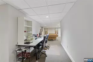 45 Hickory Ln, Closter, NJ 07624 - Photo 23