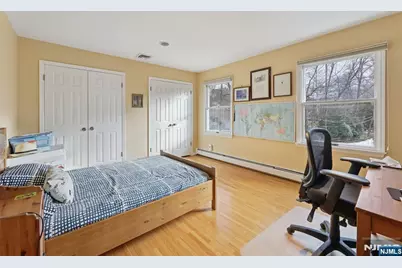 45 Hickory Lane, Closter, NJ 07624 - Photo 15