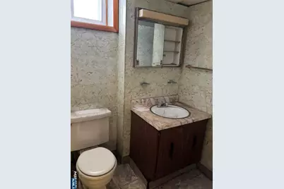 384 Madeline Avenue, Garfield, NJ 07026 - Photo 9