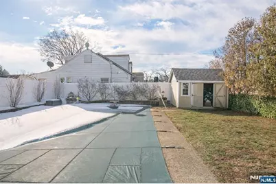 930 Ramapo Avenue, Pompton Lakes, NJ 07442 - Photo 3