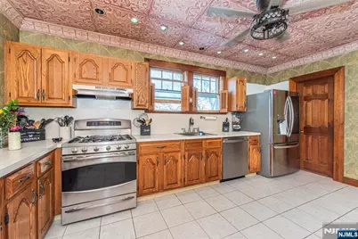 930 Ramapo Avenue, Pompton Lakes, NJ 07442 - Photo 11