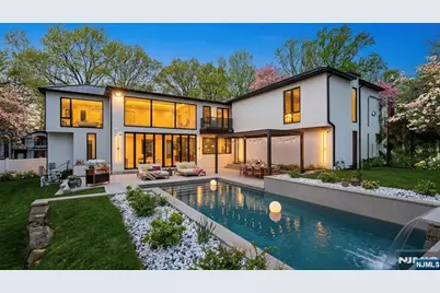 11 Roberts Road, Englewood Cliffs, NJ 07632 - Photo 47