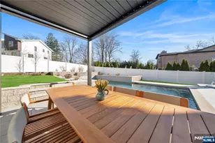 11 Roberts Rd, Englewood Cliffs, NJ 07632 - Photo 45