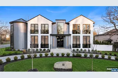 11 Roberts Road, Englewood Cliffs, NJ 07632 - Photo 1