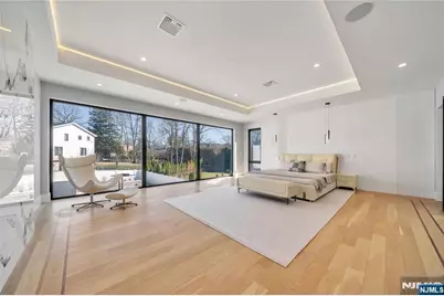 11 Roberts Road, Englewood Cliffs, NJ 07632 - Photo 27