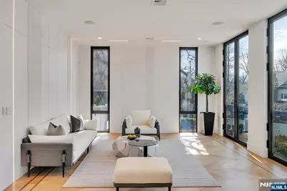 11 Roberts Road, Englewood Cliffs, NJ 07632 - Photo 7