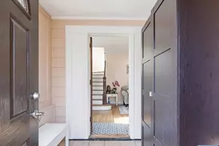 166 Summit Cross, Rutherford, NJ 07070 - Photo 3