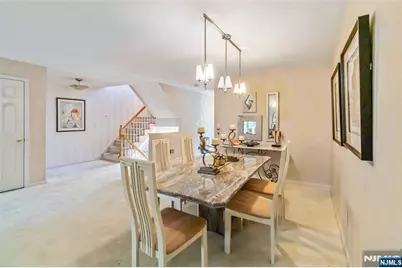 30 Jordan Drive, River Edge, NJ 07661 - Photo 5