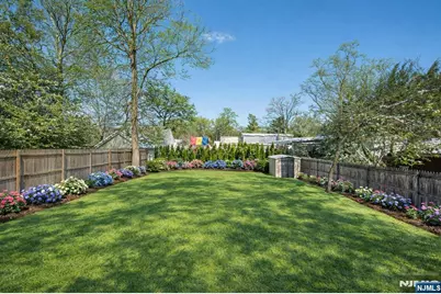 63 Chestnut Drive, Wayne, NJ 07470 - Photo 37