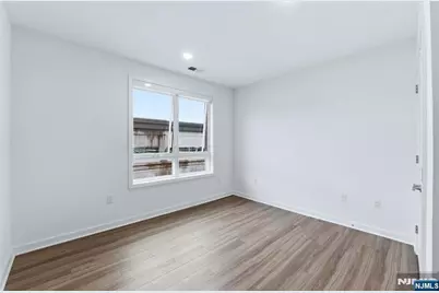 37 Orange Road 302 #302, Montclair, NJ 07042 - Photo 5