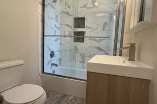 84 Van Wagenen Ave 2R, Jersey City, NJ 07306 - Photo 13