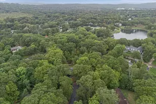 240 Ottowa Ln, Franklin Lakes, NJ 07417 - Photo 25