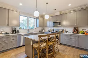 5 Benjamin Rd, Tenafly, NJ 07670 - Photo 19