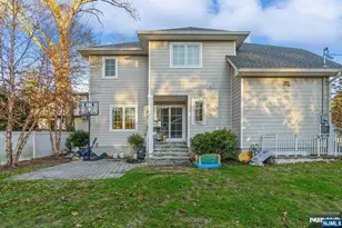 5 Benjamin Rd, Tenafly, NJ 07670 - Photo 39