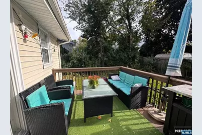 186 Selvage Avenue, Teaneck Township, NJ 07666 - Photo 13