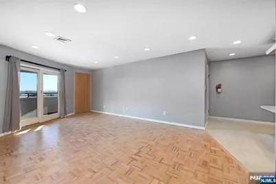 41-51 Wilson Avenue D6 #D6, Newark, NJ 07105 - Photo 5