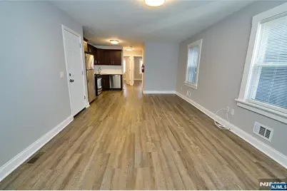 116 Maple Avenue 4 #4, Montclair, NJ 07042 - Photo 11