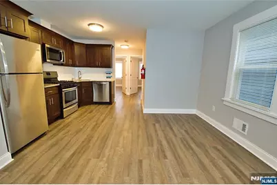 116 Maple Avenue 4 #4, Montclair, NJ 07042 - Photo 5