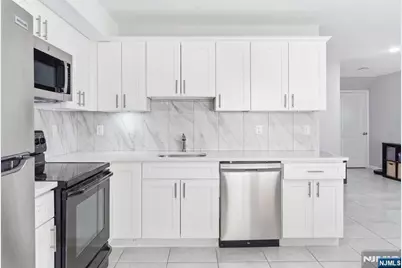 266 2nd Avenue, Newark, NJ 07107 - Photo 19