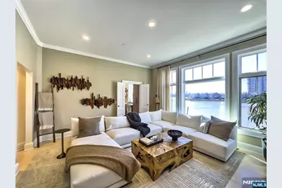 25 Moorings Lane, Edgewater, NJ 07020 - Photo 7