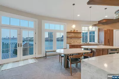 25 Moorings Lane, Edgewater, NJ 07020 - Photo 11