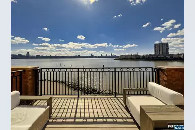25 Moorings Lane, Edgewater, NJ 07020 - Photo 39