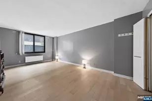 326 Prospect Ave 10H, Hackensack, NJ 07601 - Photo 15