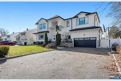 537 Spring Valley Road, Paramus, NJ 07652 - Photo 35