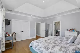 537 Spring Valley Rd, Paramus, NJ 07652 - Photo 17