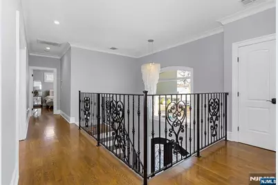 537 Spring Valley Road, Paramus, NJ 07652 - Photo 23