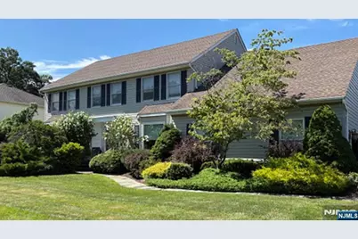 6 Brentwood Court, Wayne, NJ 07470 - Photo 1