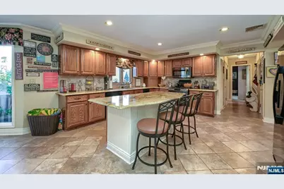 6 Brentwood Court, Wayne, NJ 07470 - Photo 17