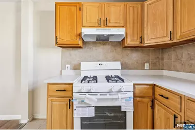 108 E Main Street, Paterson, NJ 07522 - Photo 17