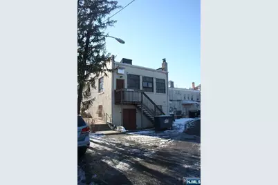 429 Cedar Lane, Teaneck Township, NJ 07666 - Photo 5