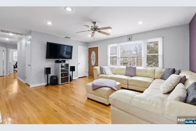 34 Seminole Avenue, Oakland, NJ 07436 - Photo 3