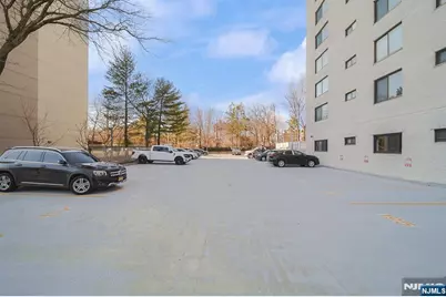 277 Prospect Avenue 4A #4A, Hackensack, NJ 07601 - Photo 25