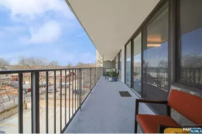 277 Prospect Avenue 4A #4A, Hackensack, NJ 07601 - Photo 9