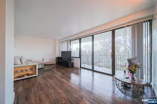 277 Prospect Ave 4A, Hackensack, NJ 07601 - Photo 3