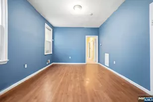 375 6th Ave 1, Newark, NJ 07107 - Photo 7