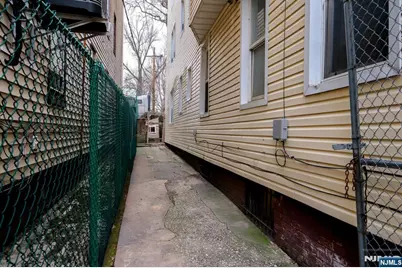 375 6th Avenue 1 #1, Newark, NJ 07107 - Photo 19